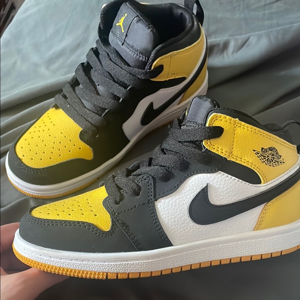 Nike Air Jordan Black and Yellow Sneakers